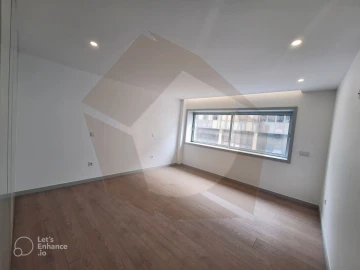 Apartamento T4 para Venda em Cedofeita, Santo Ildefonso, Sé, Miragaia, São Nicolau e Vitória