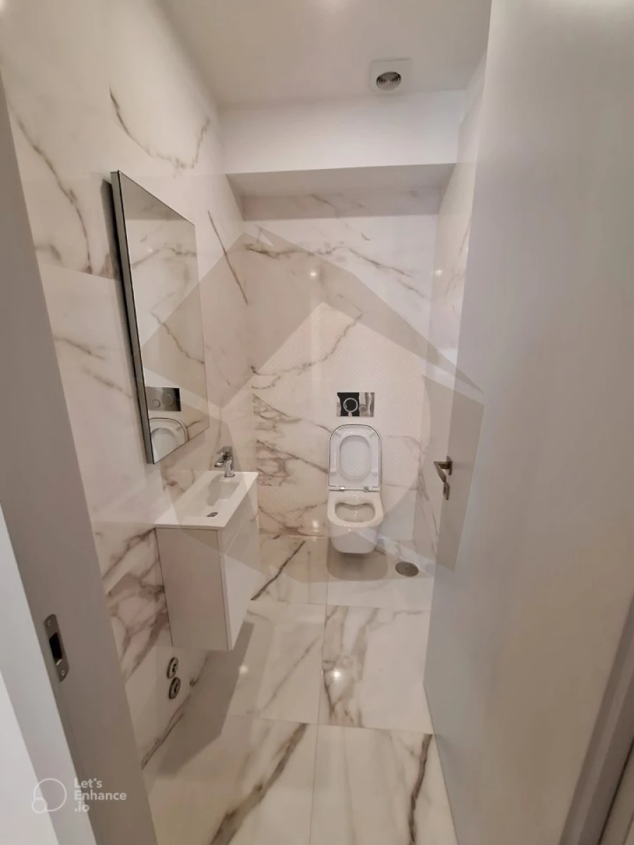 Apartamento T4 para Venda em Cedofeita, Santo Ildefonso, Sé, Miragaia, São Nicolau e Vitória Foto 11