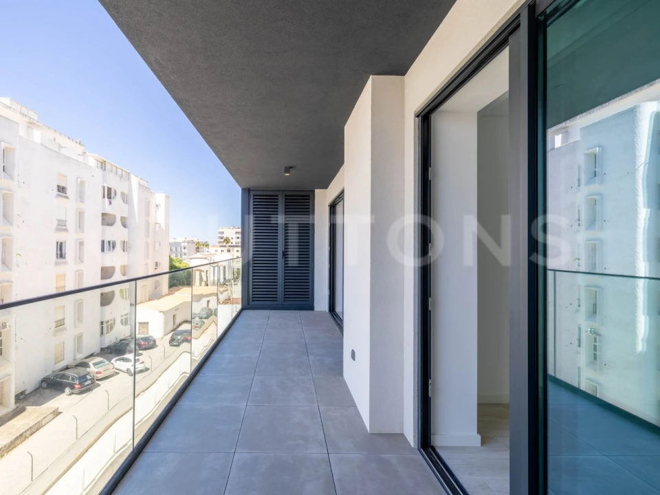 Apartamento T2 para Venda em Quarteira Foto 5