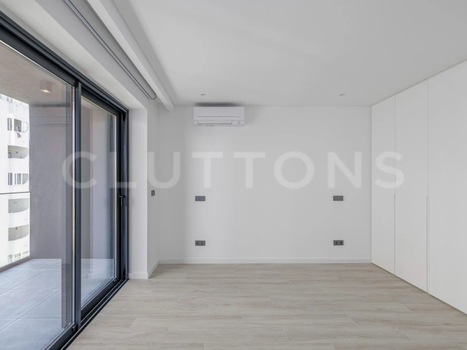 Apartamento T2 para Venda em Quarteira Foto 4
