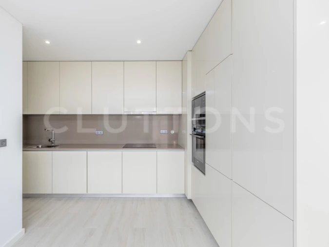 Apartamento T2 para Venda em Quarteira Foto 3