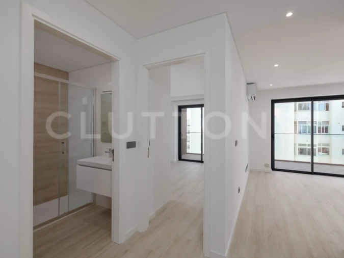 Apartamento T2 para Venda em Quarteira Foto 15