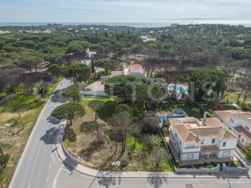 Terreno para Venda em Almancil
