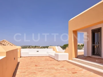 Moradia T4 para Venda em Loule (São Clemente)