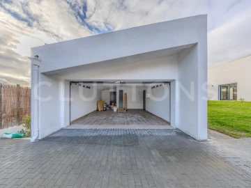 Moradia T3 para Venda em Loule (São Clemente)