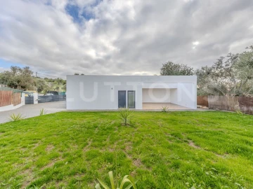 Moradia T3 para Venda em Loule (São Clemente)