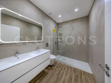 Moradia T3 para Venda em Loule (São Clemente)