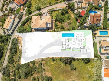 Moradia T6 para Venda em Quarteira