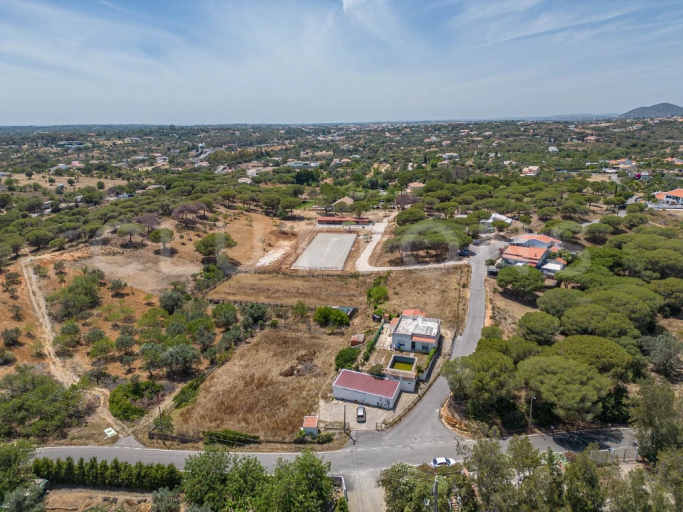Moradia T3 para Venda em Almancil Foto 16