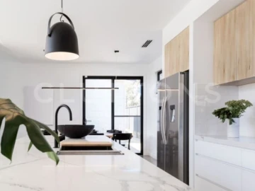 Apartamento T3 para Venda em Quelfes