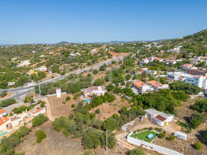 Terreno para Venda em Santa Barbara de Nexe Foto 18
