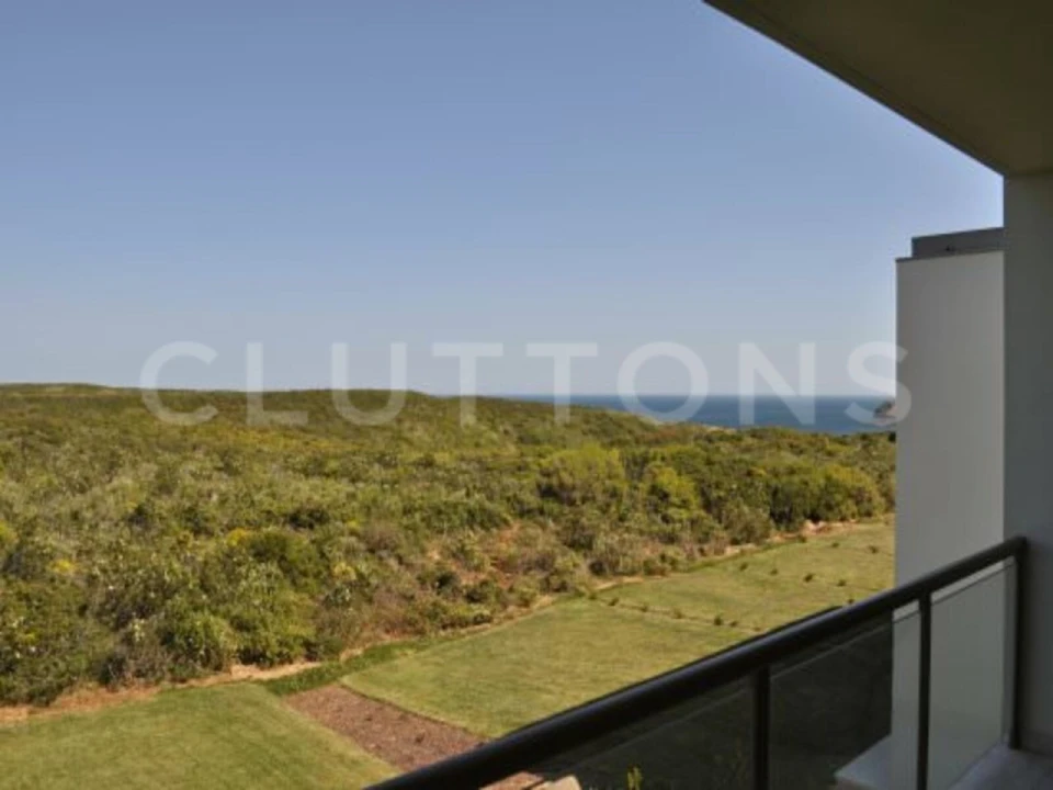Moradia T2 para Venda em Vila de Sagres Foto 3