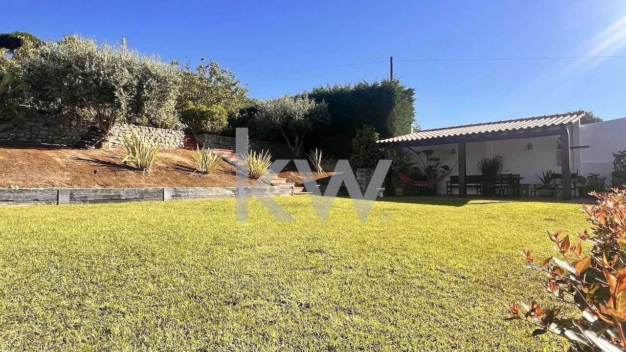 Moradia T4 para Venda em Quinta do Anjo Foto 12