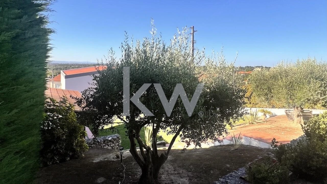 Moradia T4 para Venda em Quinta do Anjo Foto 25