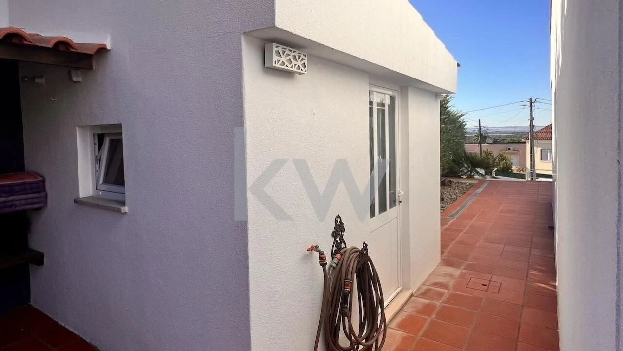 Moradia T4 para Venda em Quinta do Anjo Foto 32