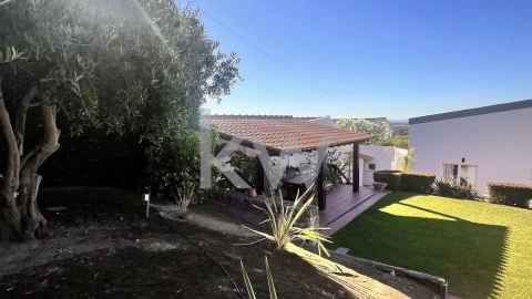 Moradia T4 para Venda em Quinta do Anjo