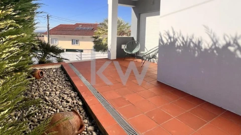 Moradia T4 para Venda em Quinta do Anjo