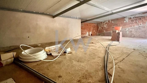 Moradia T4 para Venda em Quinta do Anjo