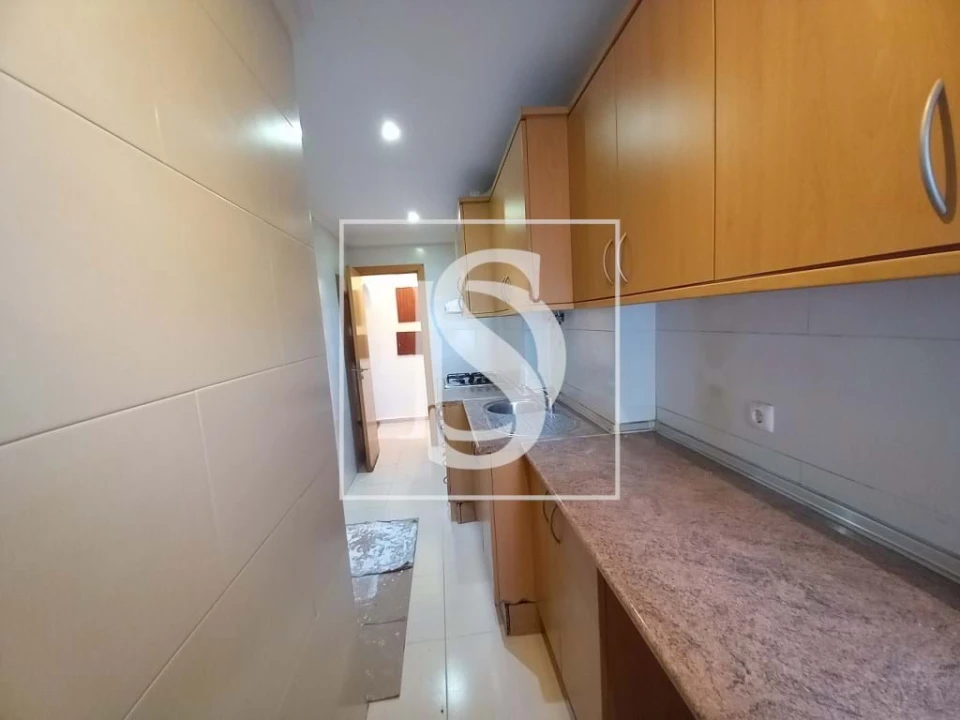 Apartamento T2 para Venda em Cascais e Estoril Foto 8