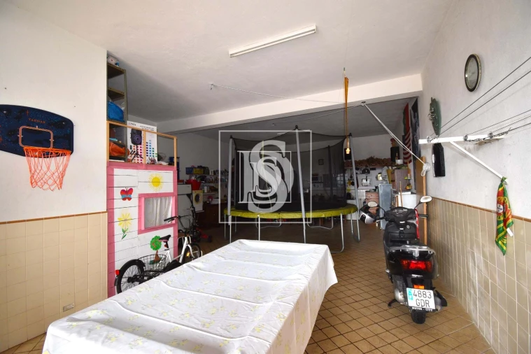 Moradia T4 para Venda em Encarnação Foto 7