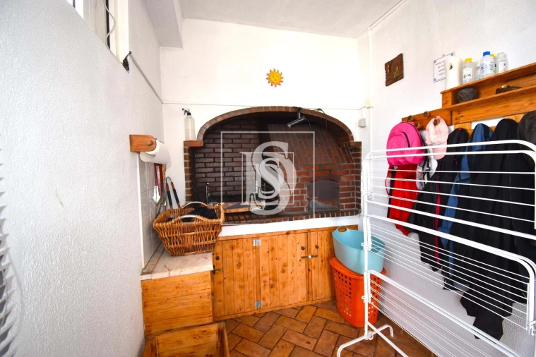 Moradia T4 para Venda em Encarnação Foto 28