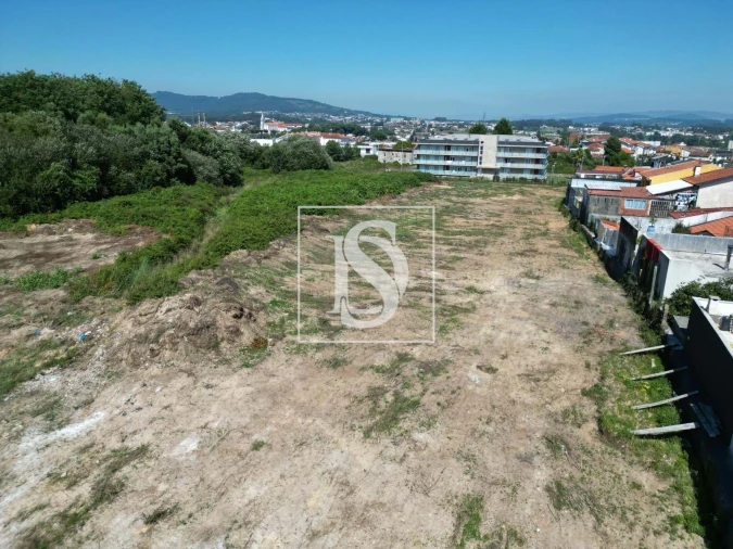 Terreno para Venda em Arcozelo Foto 7