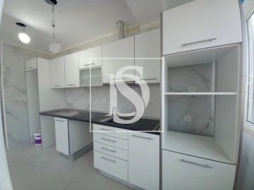 Apartamento T4 para Venda em Laranjeiro e Feijó