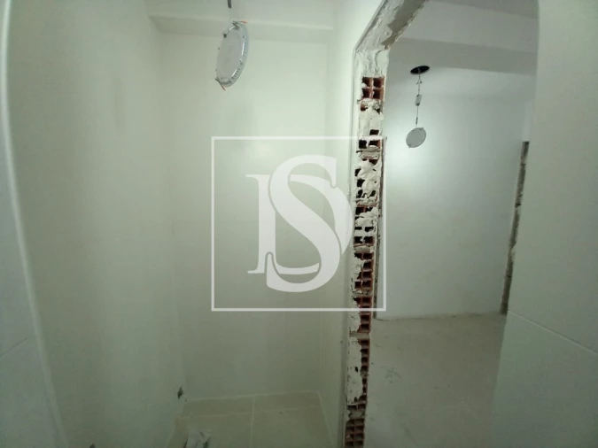 Apartamento T4 para Venda em Laranjeiro e Feijó Foto 24