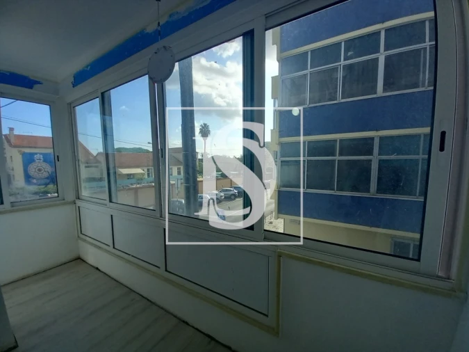 Apartamento T4 para Venda em Laranjeiro e Feijó Foto 27