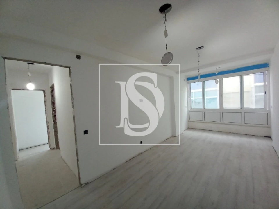 Apartamento T4 para Venda em Laranjeiro e Feijó Foto 36