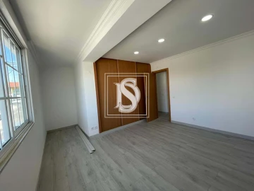 Moradia T3 para Venda em Carcavelos e Parede