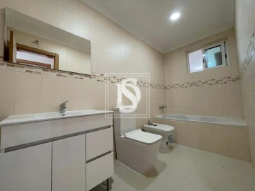 Moradia T3 para Venda em Carcavelos e Parede