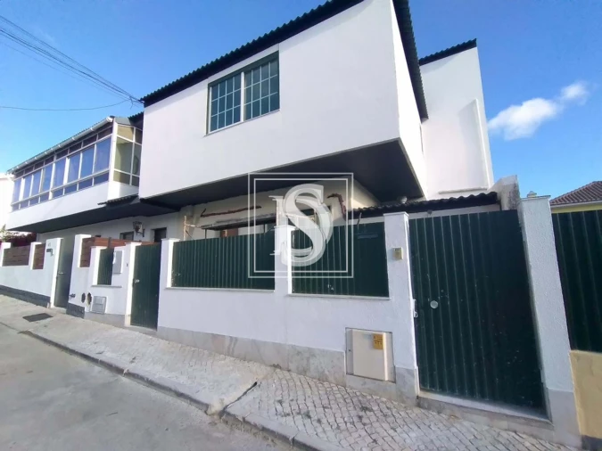 Moradia T3 para Venda em Carcavelos e Parede Foto 30