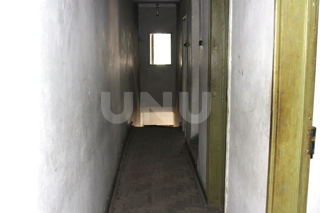 Moradia T4 para Venda em Alcains Foto 13