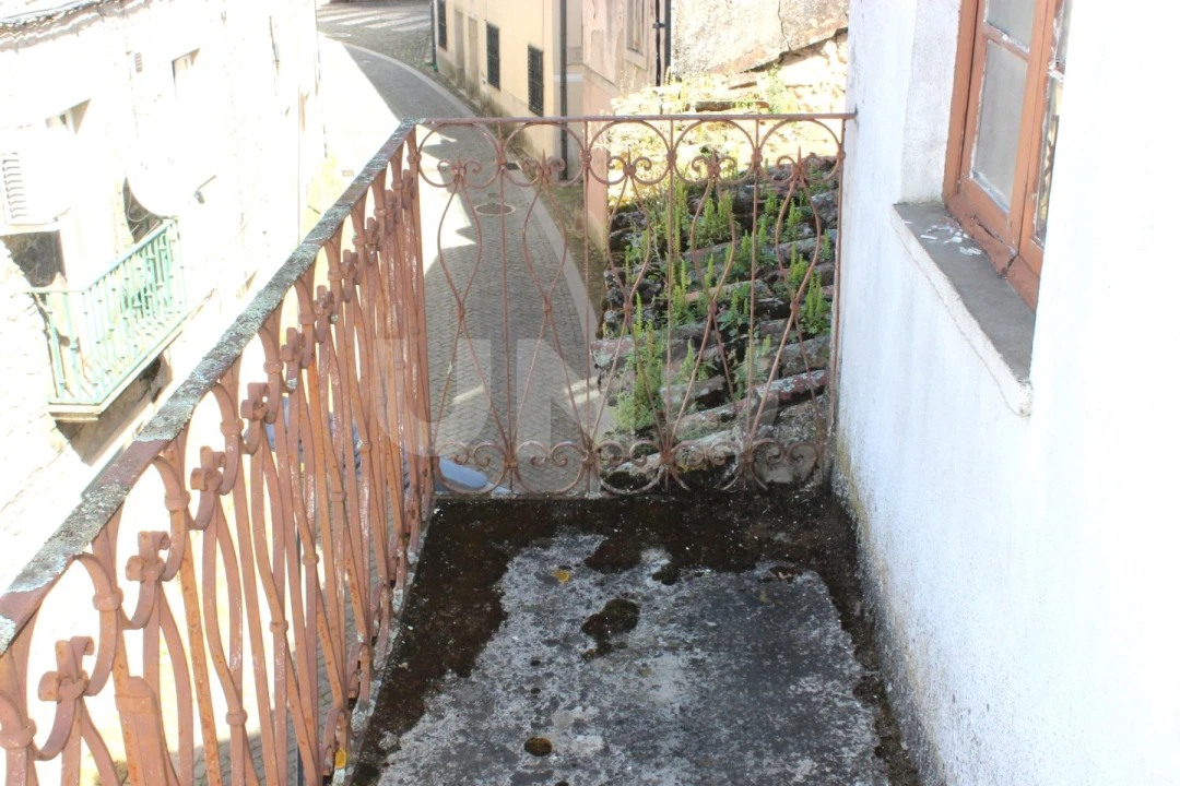 Moradia T4 para Venda em Alcains Foto 15