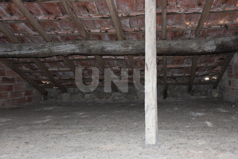 Moradia T4 para Venda em Alcains Foto 21