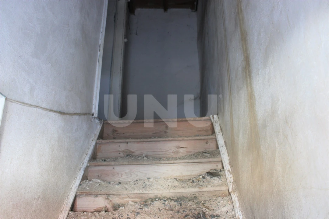 Moradia T1 para Venda em Rosmaninhal Foto 5