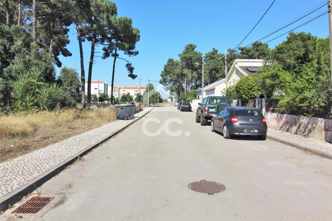 Terreno para Venda em Quinta do Conde Foto 12