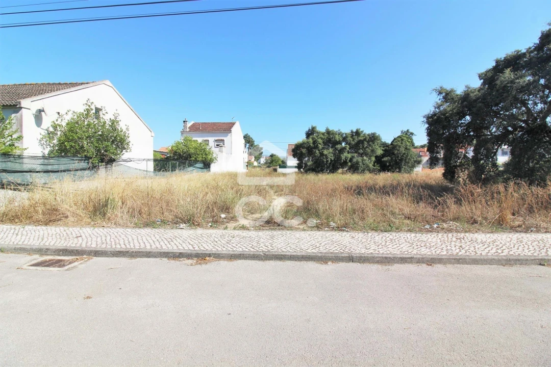 Terreno para Venda em Quinta do Conde Foto 1