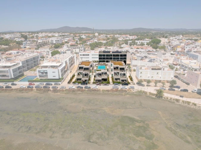 Apartamento T2 para Venda em Olhão Foto 3
