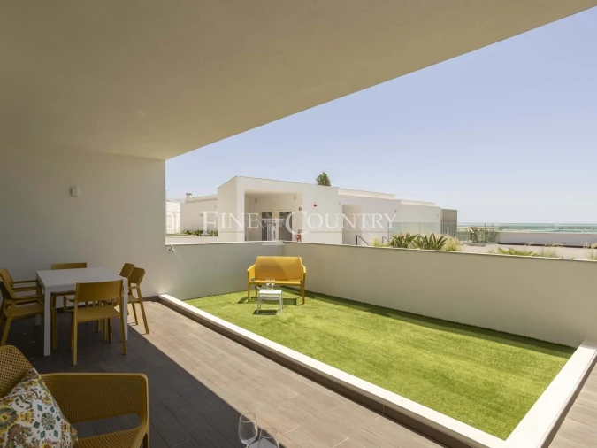 Apartamento T2 para Venda em Olhão Foto 17