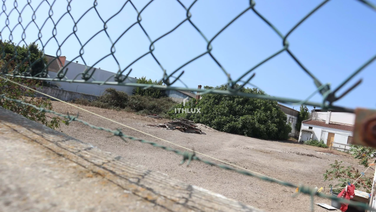 Terreno para Venda em Alhos Vedros Foto 17