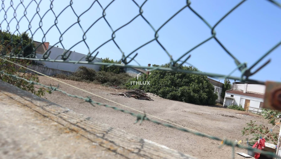 Terreno para Venda em Alhos Vedros Foto 17