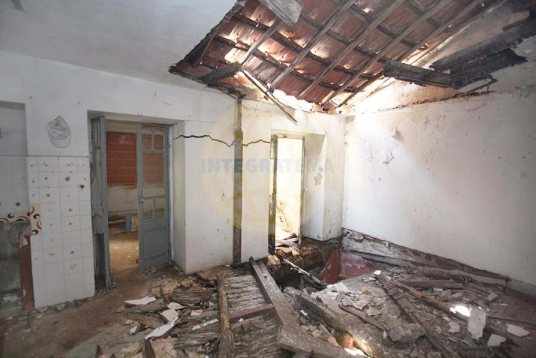 Prédio para Venda em Caldas da Rainha - Santo Onofre e Serra do Bouro Foto 14