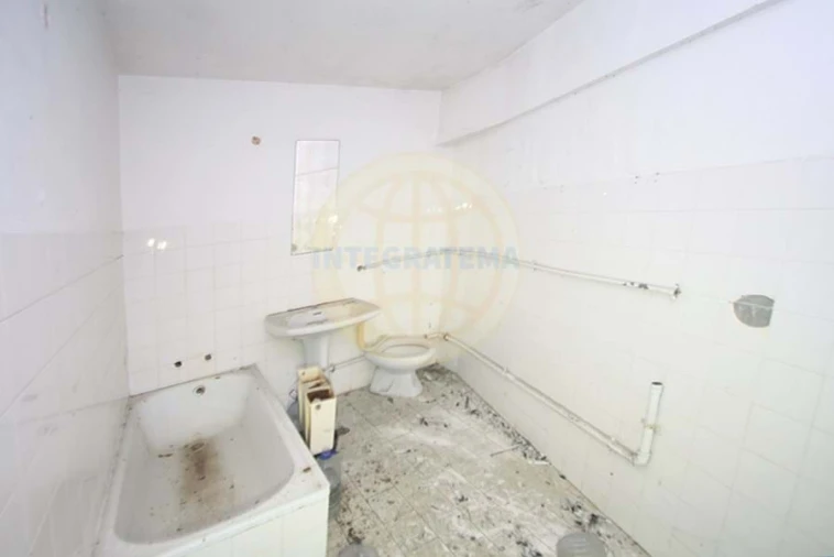 Prédio para Venda em Caldas da Rainha - Santo Onofre e Serra do Bouro Foto 18