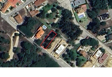 Terreno para Venda em Sesimbra (Castelo)