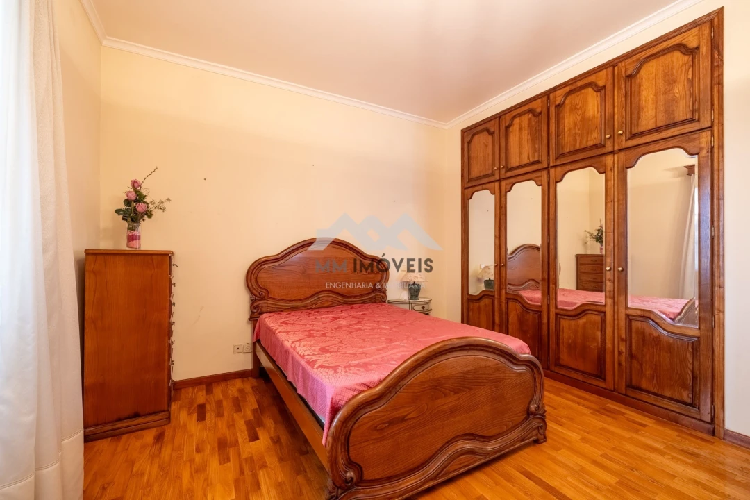 Quinta T9 para Venda em Carreira e Refojos de Riba de Ave Foto 34