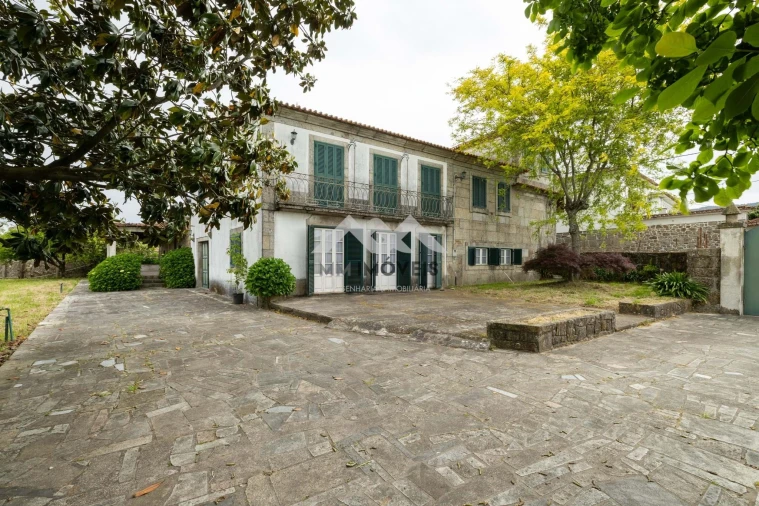 Quinta T9 para Venda em Carreira e Refojos de Riba de Ave Foto 9