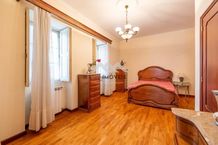 Quinta T9 para Venda em Carreira e Refojos de Riba de Ave Foto 36