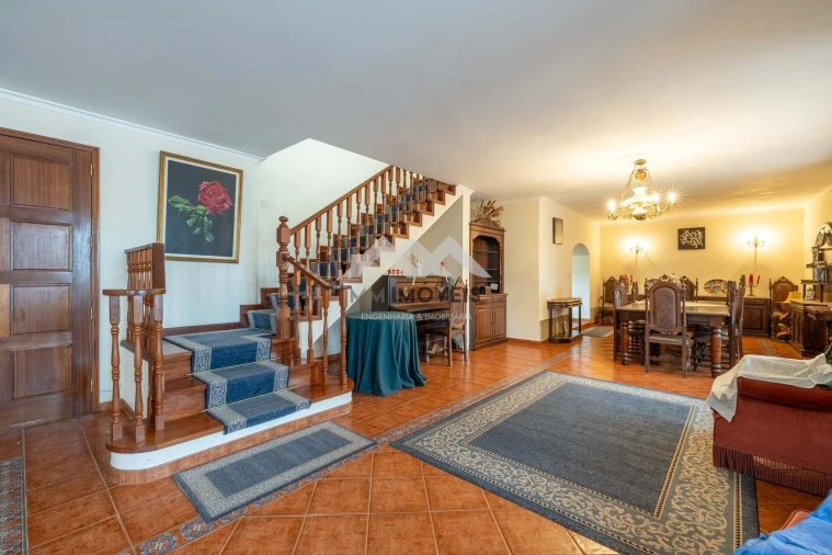 Quinta T9 para Venda em Carreira e Refojos de Riba de Ave Foto 27